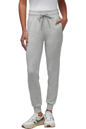 Travis Mathew Core Skyloft Joggers in at Nordstrom, Size X-Small