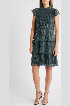Vince Camuto Crinkle Tiered Metallic Flutter Sleeve Dress in at Nordstrom, Size 8