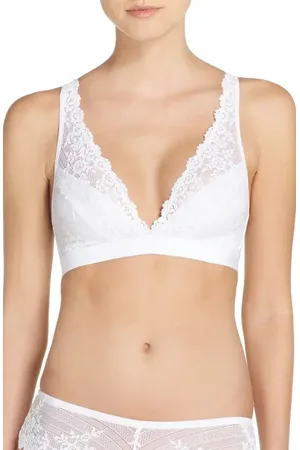 Wacoal Embrace Lace Wire Free Bralette in at Nordstrom, Size 32A-C