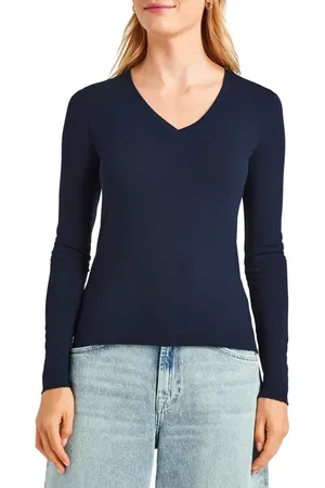 Splendid V-Neck Long Sleeve Tee in at Nordstrom, Size Small