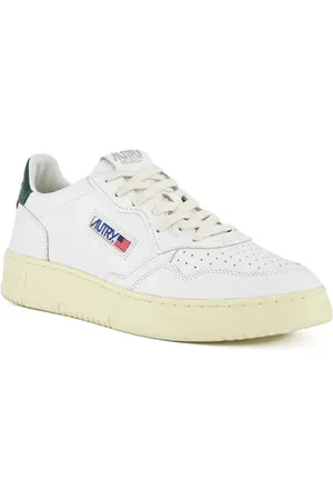 Autry Medalist Low Sneaker in at Nordstrom, Size 10Us