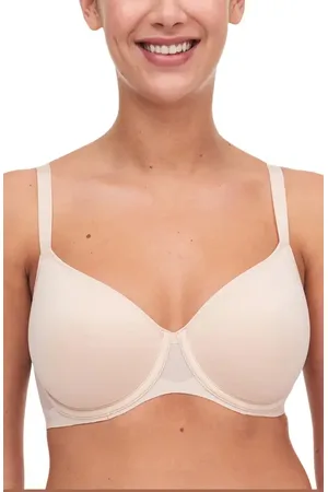 Chantelle Pure Light Underwire Convertible Spacer Bra in at Nordstrom, Size 34B
