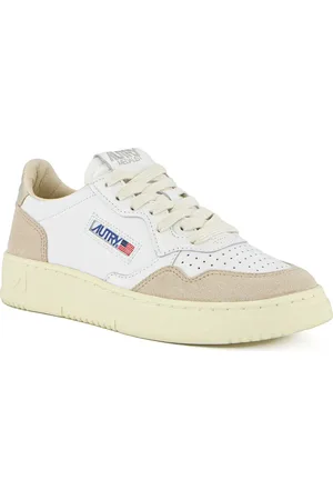 Autry Medalist Low Sneaker in at Nordstrom, Size 11Us