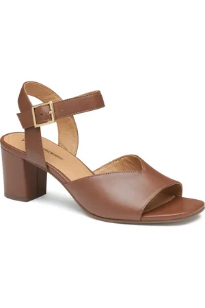 Johnston & Murphy Evelyn Ankle Strap Sandal in at Nordstrom, Size 7.5