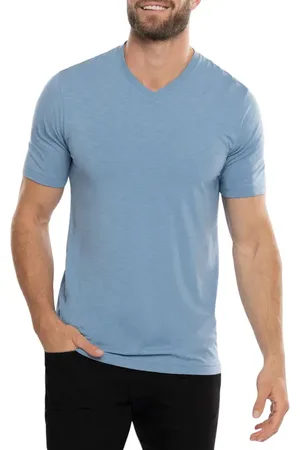 Travis Mathew Cloud Trim Fit Slubbed T-Shirt in at Nordstrom, Size Small
