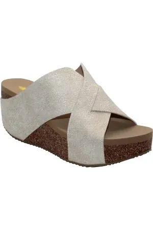 Volatile Firefly Water Resistant Wedge Platform Sandal in at Nordstrom, Size 10