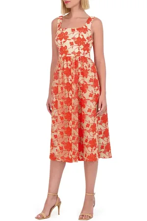Vince Camuto Embroidered Mesh Midi Dress in at Nordstrom, Size 6