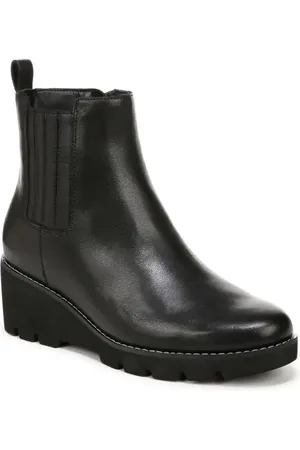 Vionic Aria Platform Bootie in at Nordstrom, Size 7.5