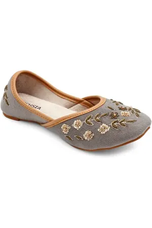 Fuchsia Nawal Embroidered Flat in at Nordstrom, Size 7