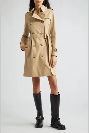 Burberry Kensington Water Resistant Gabardine Trench Coat in at Nordstrom, Size 0