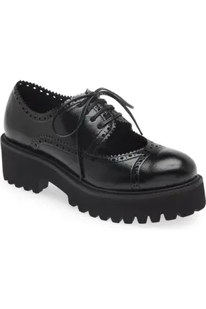 Jeffrey Campbell Realistic Cutout Platform Oxford in at Nordstrom, Size 5