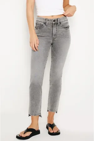 GOOD AMERICAN Good Classic Raw Step Hem Straight Leg Jeans in at Nordstrom, Size 00