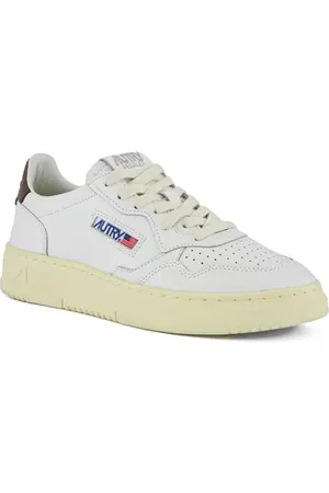 Autry Medalist Low Sneaker in at Nordstrom, Size 7Us