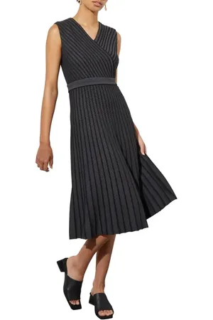 Ming Wang Stripe Sleeveless Midi Sweater Dress in at Nordstrom, Size X-Small