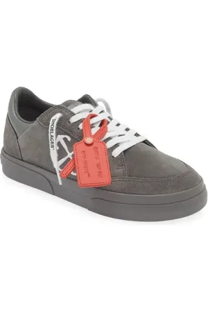 OFF-WHITE New Vulcanized Low Top Sneaker in at Nordstrom, Size 11Us