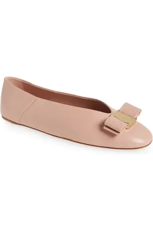 Salvatore Ferragamo Vanna Bow Ballet Flat in at Nordstrom, Size 6.5