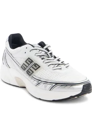 Givenchy NFNTY-52 Low Top Sneaker in at Nordstrom, Size 7Us