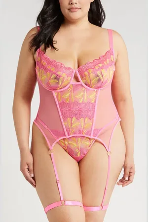 Coquette Embroidered Mesh Underwire Bustier with Garter Straps & Thong Set in at Nordstrom, Size Small
