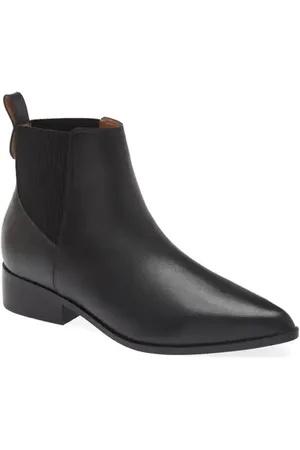 FRANKIE4 Nina Pointed Toe Chelsea Boot in at Nordstrom, Size 9