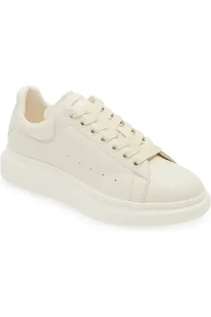 Alexander McQueen Grainy Leather Oversize Sneaker in at Nordstrom, Size 14Us