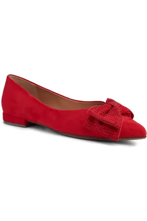 Me too Alize Bow Pointed Toe Flat in at Nordstrom, Size 10