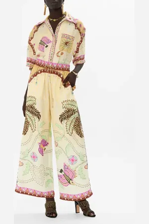 Camilla STRAIGHT LEG PANT at Nordstrom, Size Medium Au