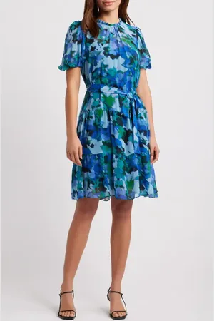 Julia Jordan Floral Short Sleeve Tiered Dress in at Nordstrom, Size X-Small