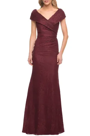 La Femme Lace Off The Shoulder Cap Sleeve Evening Dress in at Nordstrom, Size 20