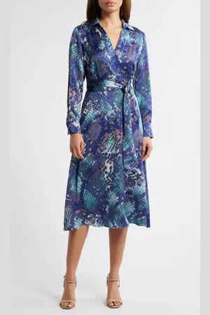 ELIE TAHARI Long Sleeve Hammered Satin Wrap Front Shirtdress in at Nordstrom, Size 2