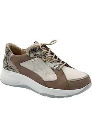 Finn Piccadilly Sneaker in at Nordstrom, Size 9.5