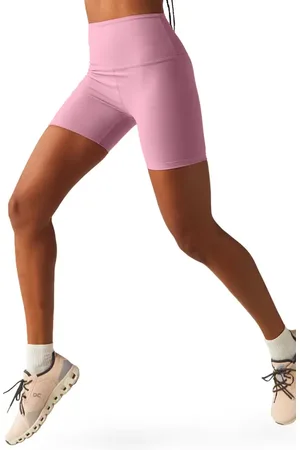 Beyond Yoga Keep Pace Space Dye Bike Shorts in at Nordstrom, Size X-Large