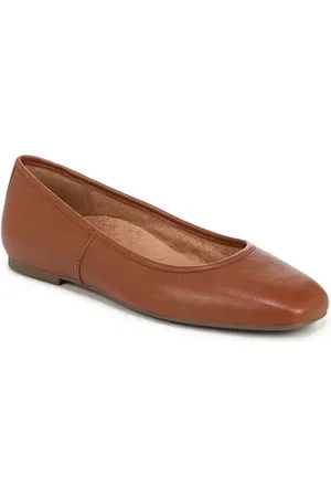 Vionic Orinda Square Toe Flat in at Nordstrom, Size 13