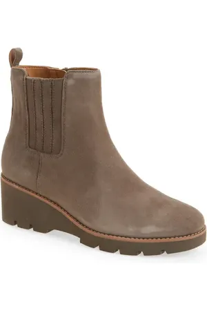 Vionic Aria Platform Bootie in at Nordstrom, Size 5