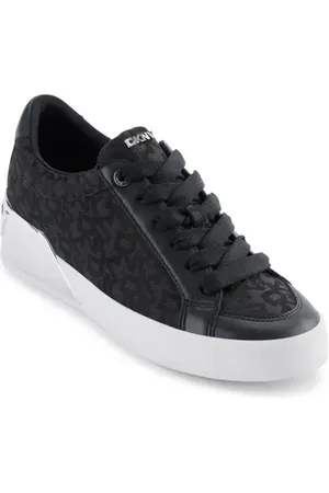 DKNY Maben Sneaker in at Nordstrom, Size 9
