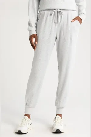 Travis Mathew Long Weekend Joggers in at Nordstrom, Size Medium