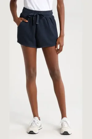 Travis Mathew Long Weekend Waffle Shorts in at Nordstrom, Size X-Large