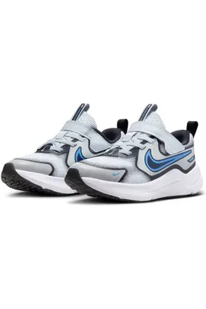 Nike Cosmic Runner Running Shoe in at Nordstrom, Size 1 M