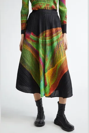 PLEATS PLEASE ISSEY MIYAKE Spectrum Print Pleated Midi Skirt in at Nordstrom, Size 3