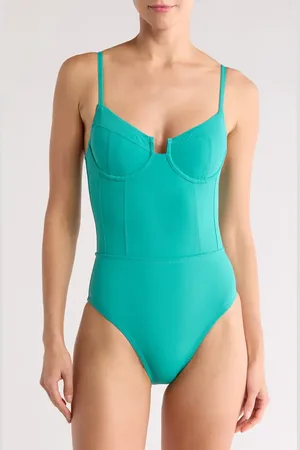 Solid Veronica Underwire One-Piece Swimsuit in at Nordstrom, Size Small