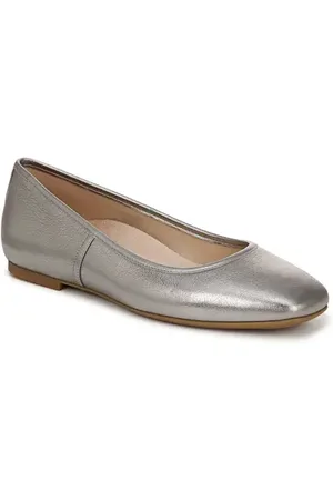 Vionic Orinda Square Toe Flat in at Nordstrom, Size 6.5