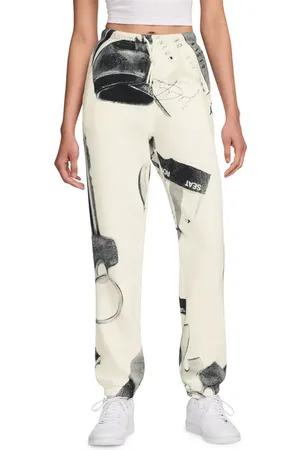 Jordan Brooklyn Fleece Print Sweatpants in at Nordstrom, Size X-Small