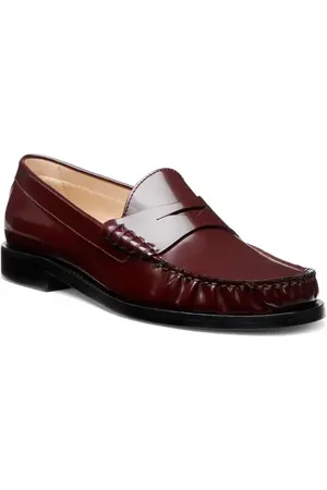 Stuart Weitzman Lottie Penny Loafer in at Nordstrom, Size 7
