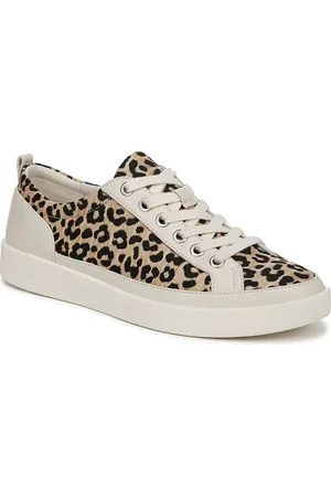 Vionic Winny Low Top Sneaker in at Nordstrom, Size 5
