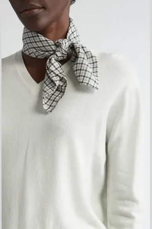Johnstons Of Elgin Cashmere & Silk Square Scarf in at Nordstrom