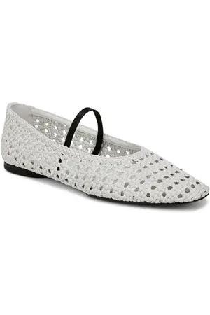 Vince Vivian Mary Jane Flat in at Nordstrom, Size 6