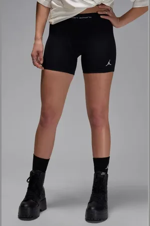 Jordan Leak Protection Period Bike Shorts in at Nordstrom, Size Medium