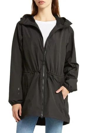 Helly Hansen Essence Waterproof Raincoat in at Nordstrom, Size X-Small