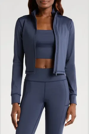 Travis Mathew Moveknit Full Zip Crop Jacket in at Nordstrom, Size Medium
