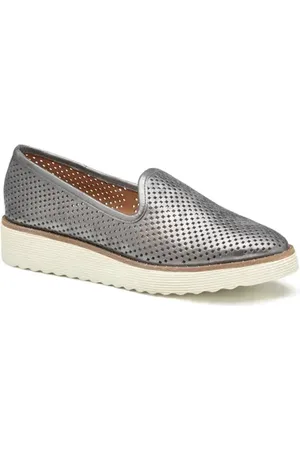 Johnston & Murphy Mitzi Perforated Venetian Loafer in at Nordstrom, Size 7.5