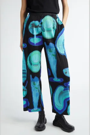 PLEATS PLEASE ISSEY MIYAKE Thermal Floods Print Pleated Pants in at Nordstrom, Size 2
